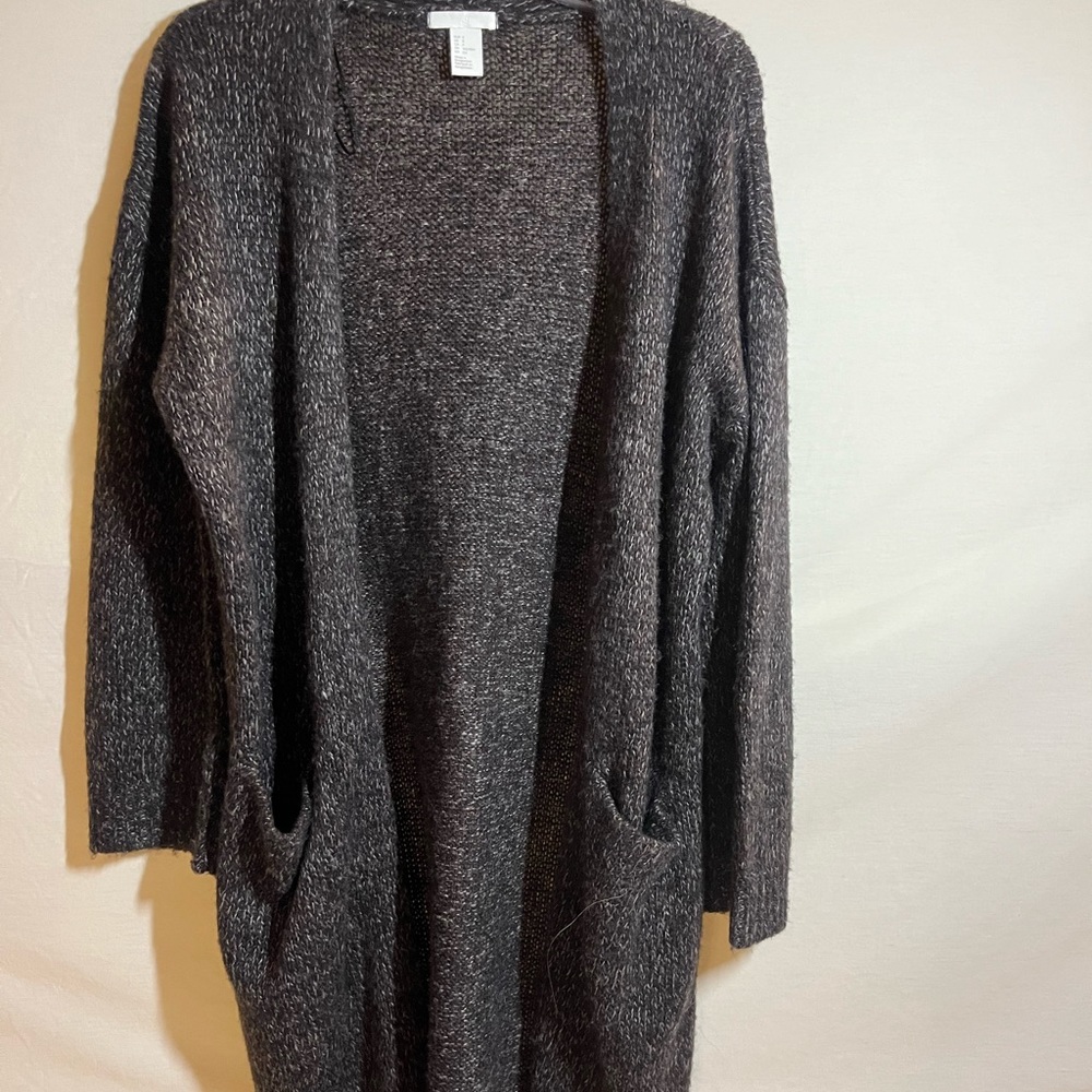 Sweater shrug long by H & M in S with two pockets